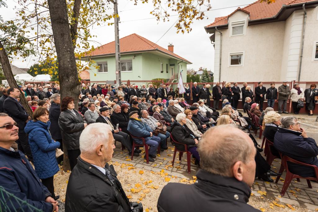 Megnyitó 2016.október 23.